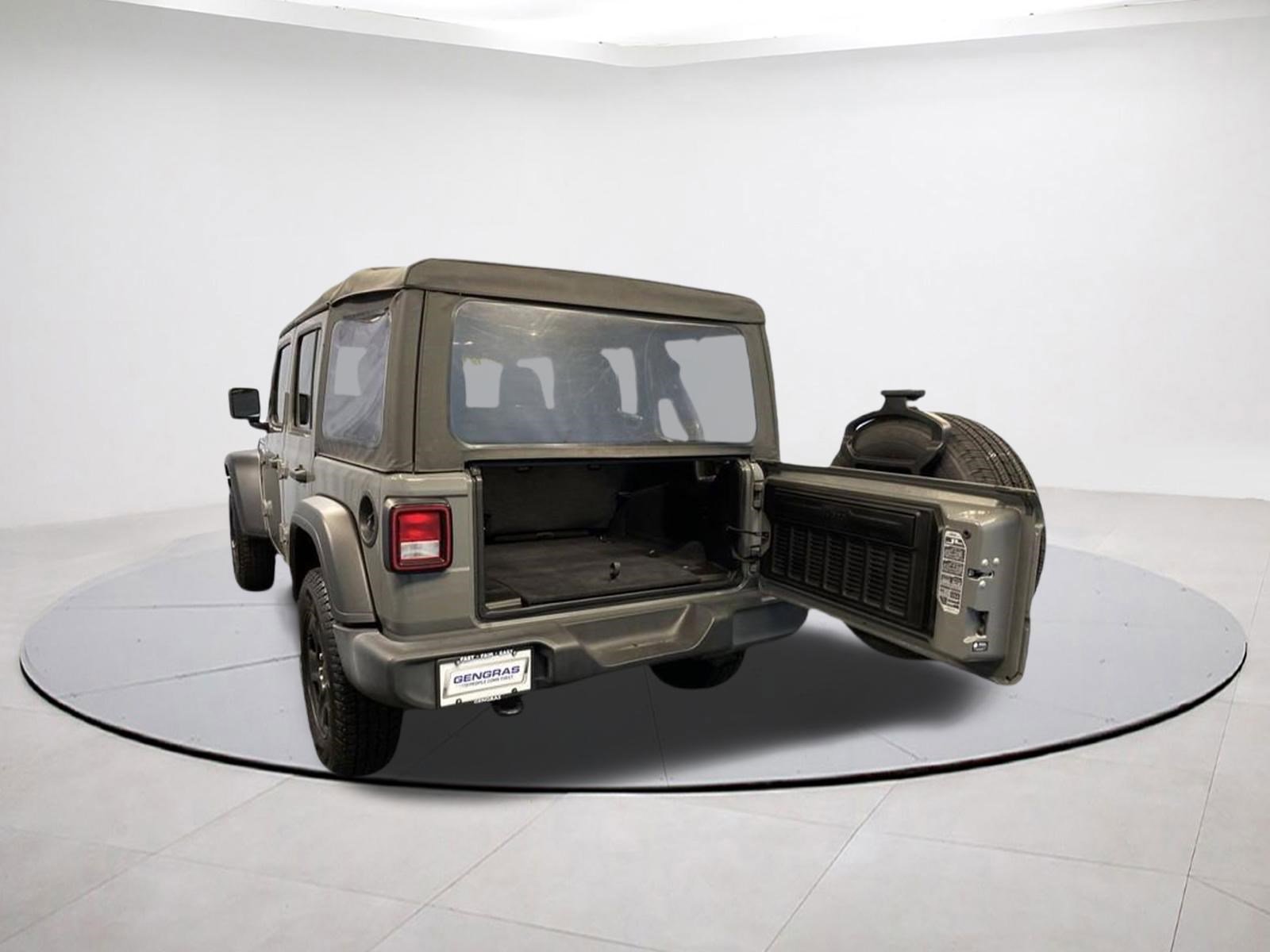 Used 2021 Jeep Wrangler Unlimited Sport AWD/4WD image 32