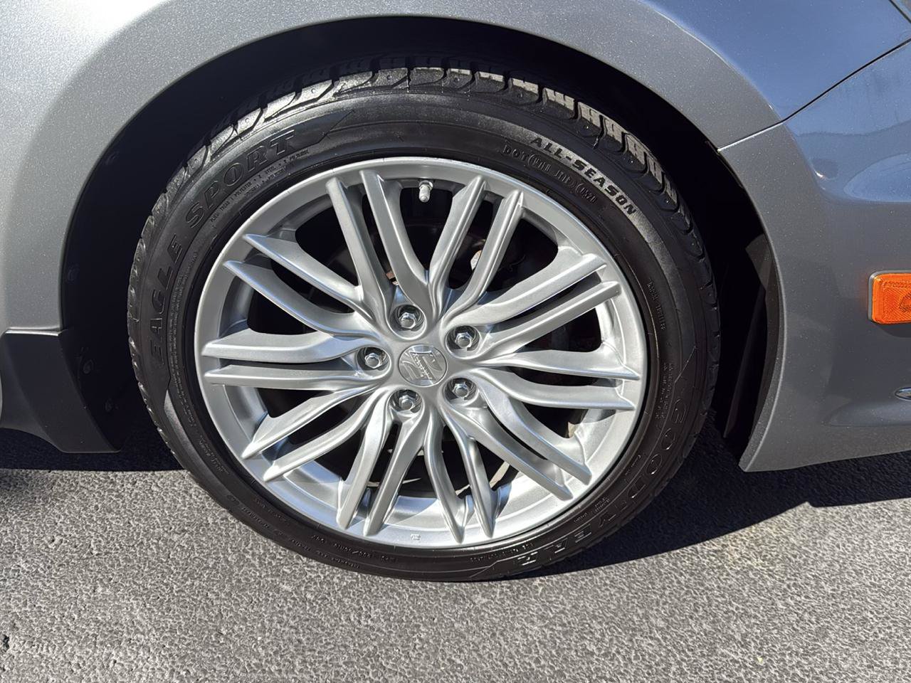 Used 2013 Suzuki Kizashi Sport SLS AWD/4WD image 29