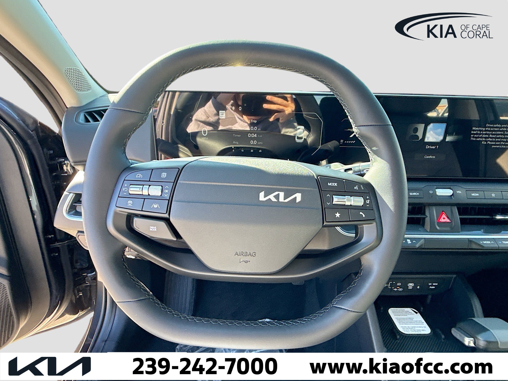 New 2025 Kia K4 EX image 36