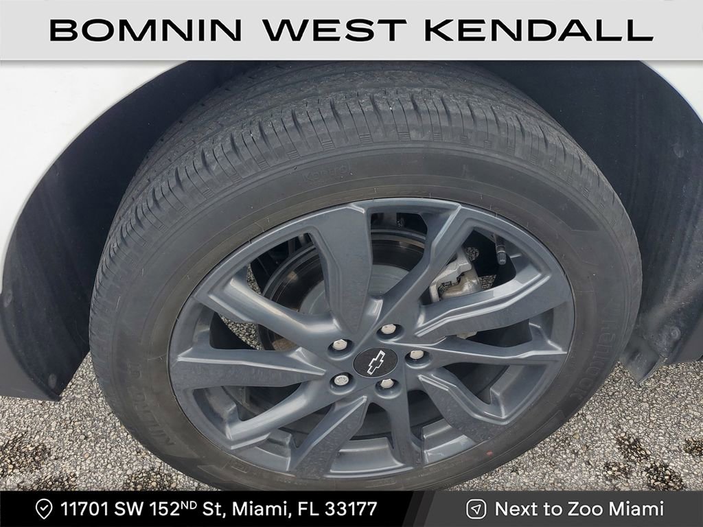 Used 2022 Chevrolet Equinox RS image 9