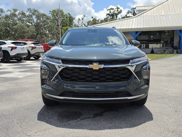 Used 2026 Chevrolet Trax LT w/ LT Convenience Package FWD image 9