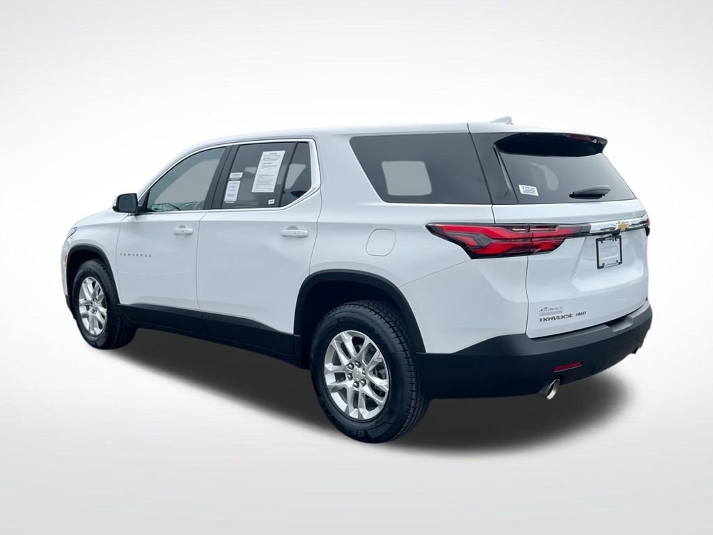 Used 2023 Chevrolet Traverse LS w/ Safety Package AWD/4WD image 7