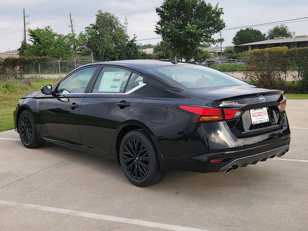 New 2026 Nissan Altima 2.5 SV FWD image 4