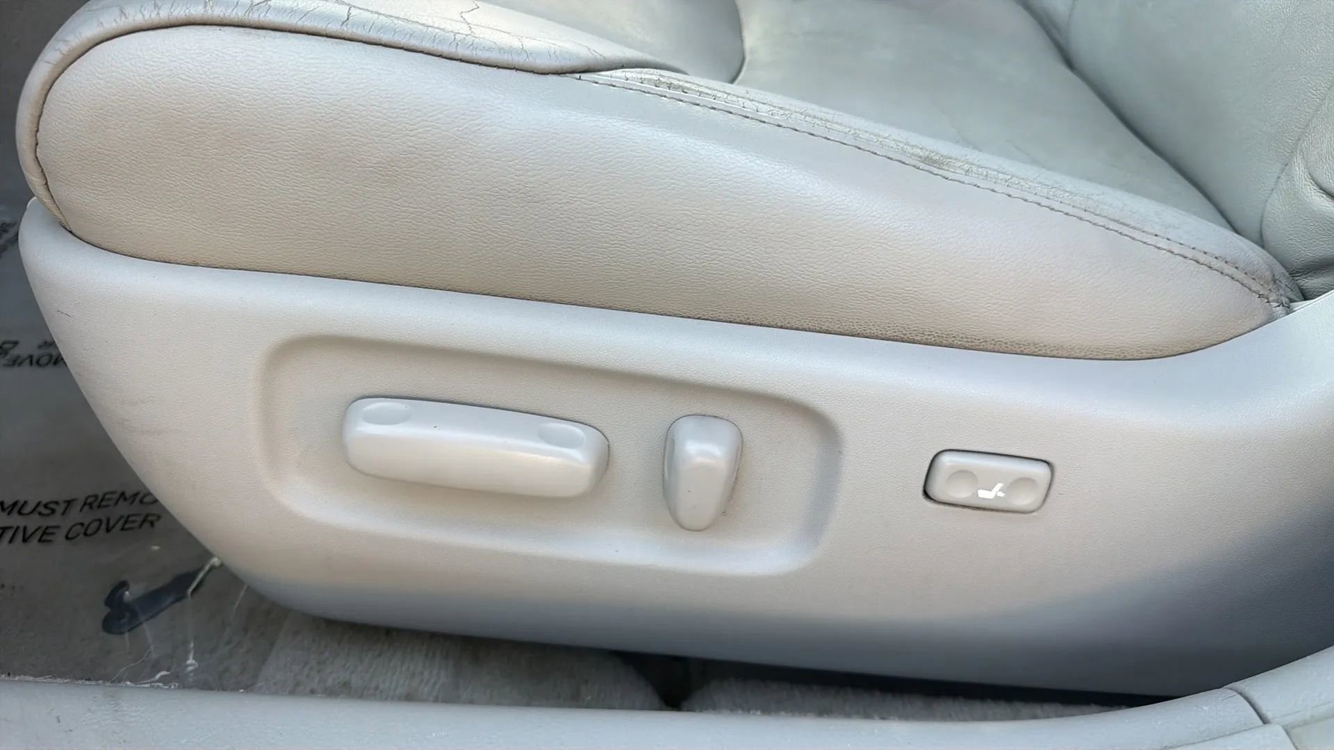 Used 2011 Toyota Avalon FWD image 12