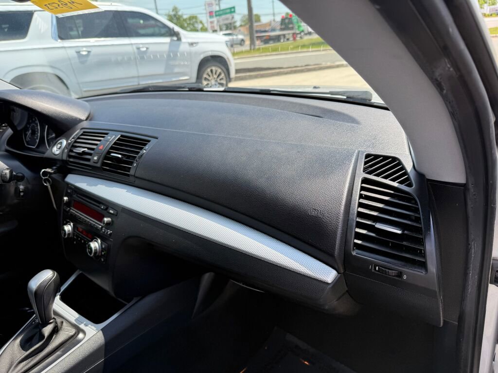 Used 2011 BMW 128i Coupe RWD image 24