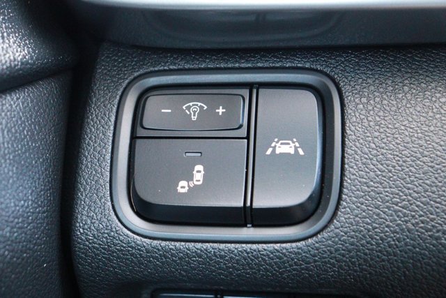 Used 2020 Kia Optima LX FWD image 23