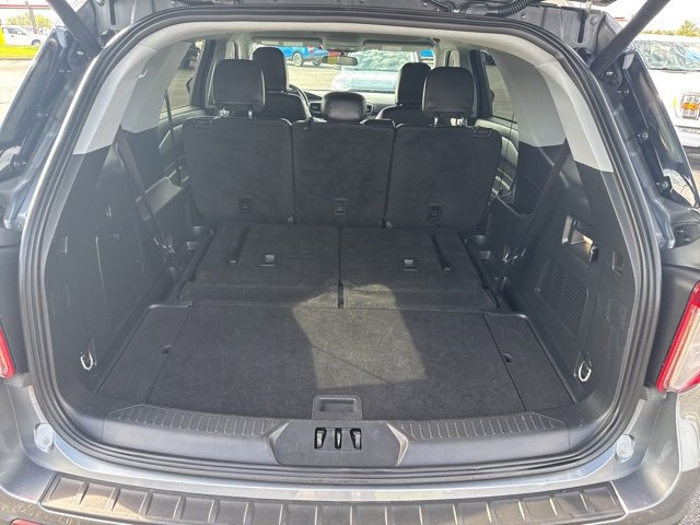 Used 2024 Ford Explorer XLT w/ Equipment Group 202A image 36