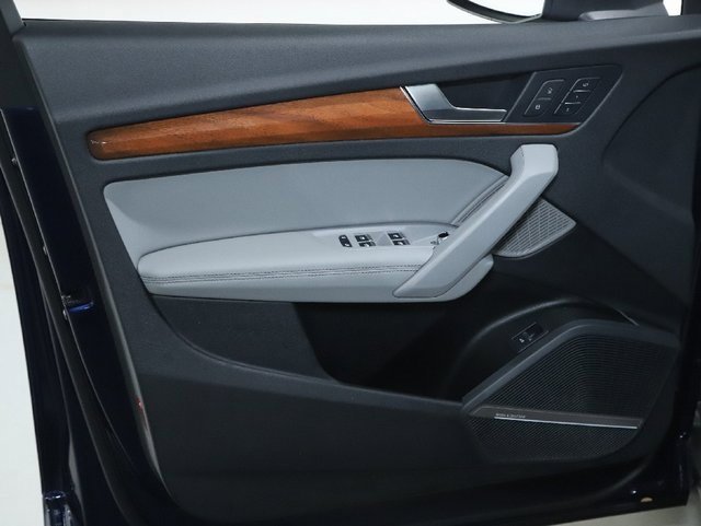 Used 2023 Audi Q5 2.0T Premium Plus w/ Premium Plus Package image 16