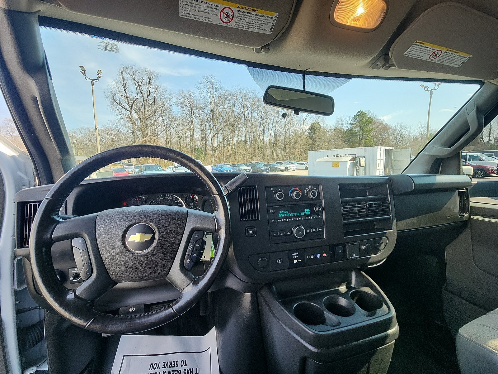 Used 2022 Chevrolet Express 3500 w/ Power Convenience Package RWD image 20