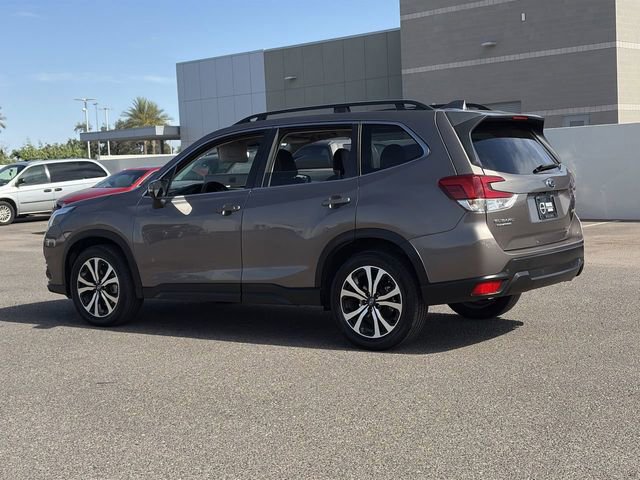 Used 2022 Subaru Forester Limited image 8
