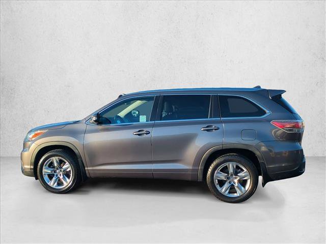 Used 2014 Toyota Highlander Limited w/ Driver Technology Package AWD/4WD image 9