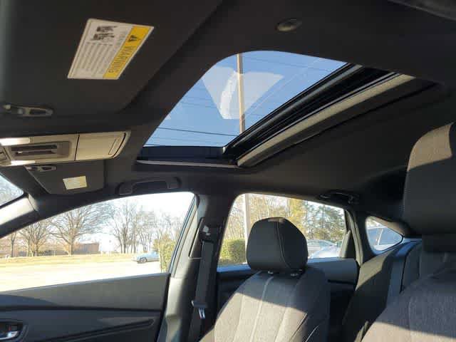 Used 2024 Honda Accord Sport image 16