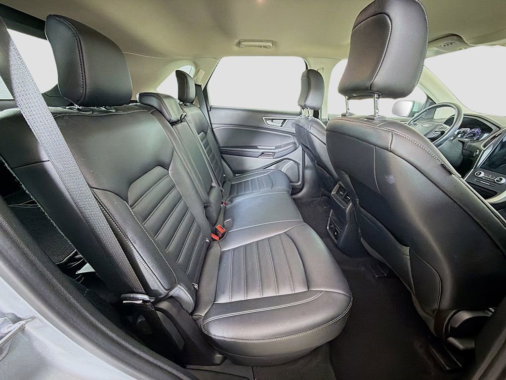 Used 2022 Ford Edge SEL w/ Convenience Package image 22