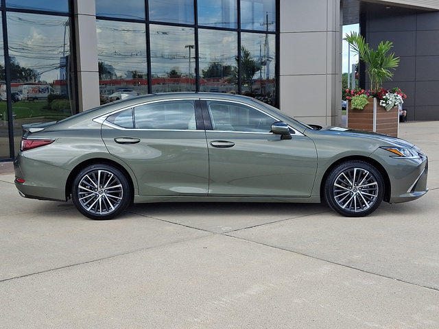 Certified 2025 Lexus ES 350 w/ Premium Package FWD image 8