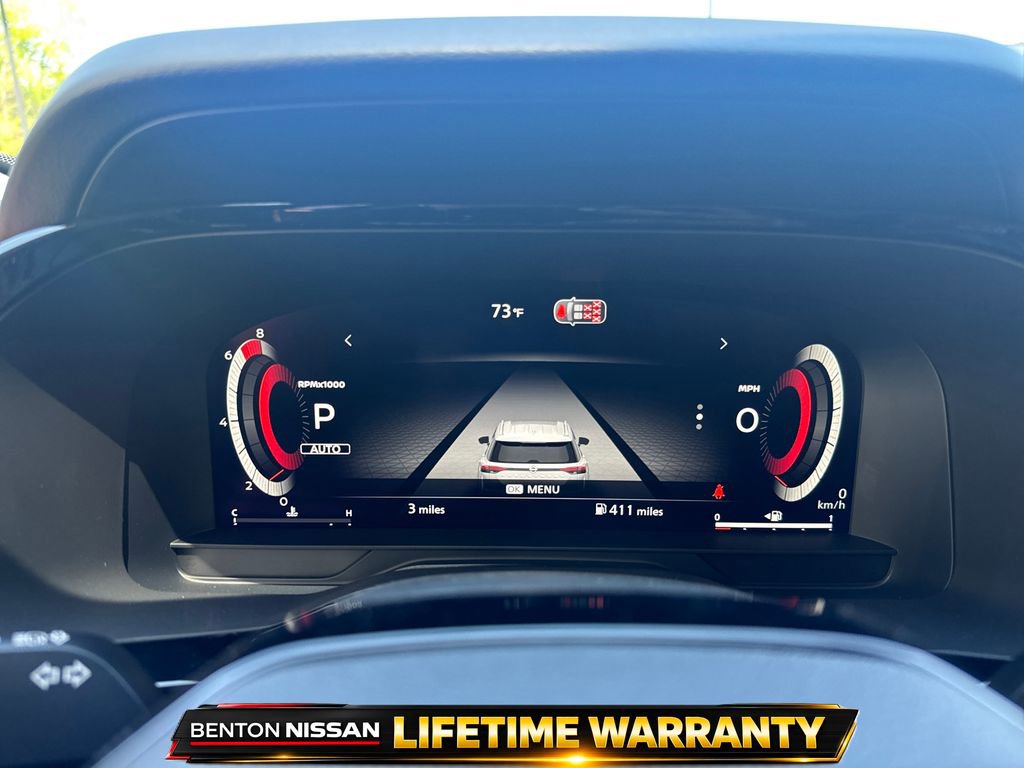 Used 2026 Nissan Pathfinder Platinum AWD/4WD image 14