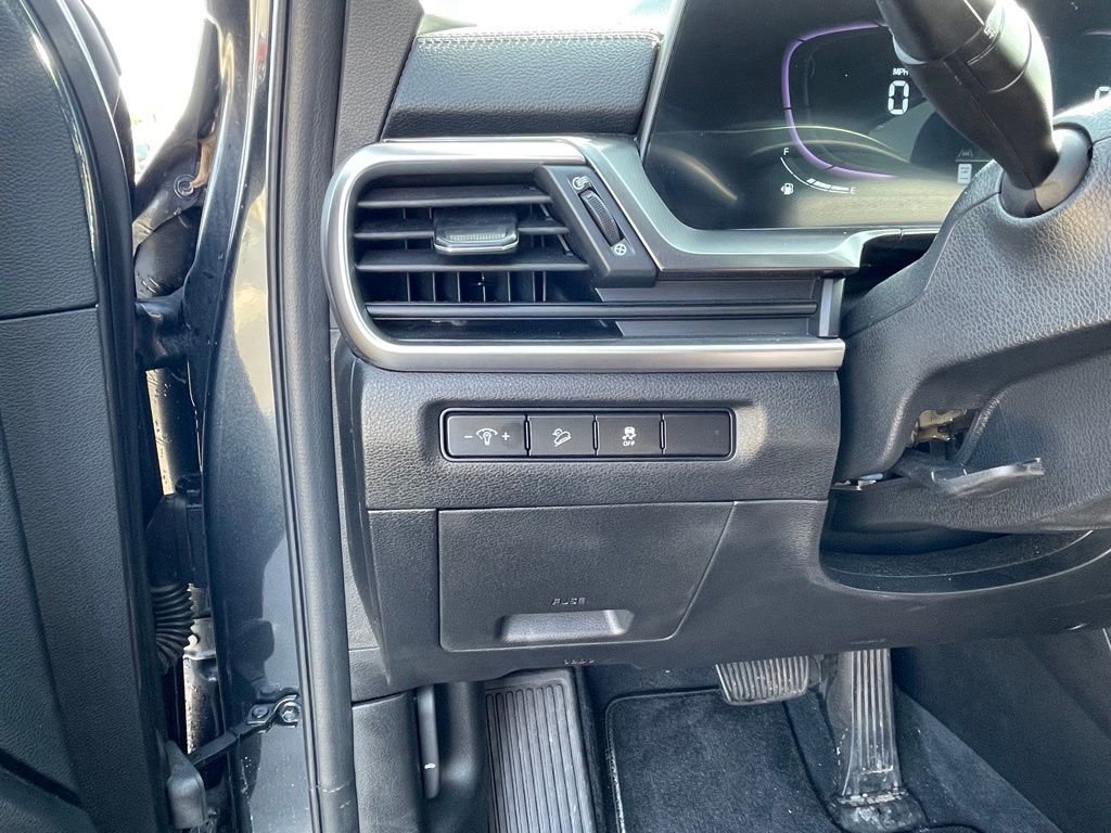 Used 2024 Kia Telluride S w/ S Sunroof Package image 14