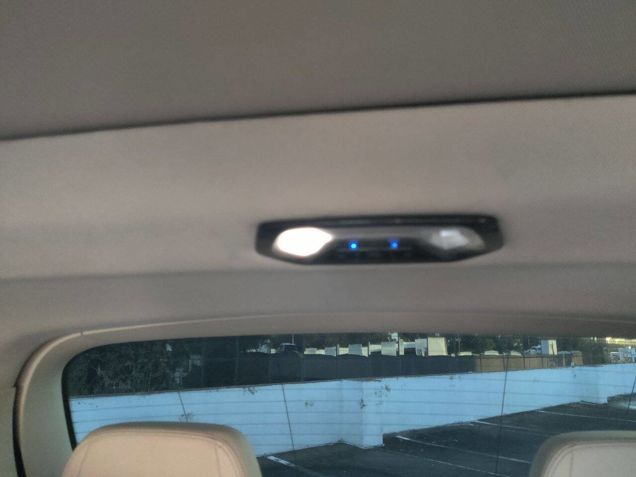 Used 2019 BMW X7 xDrive40i w/ Cold Weather Package image 27