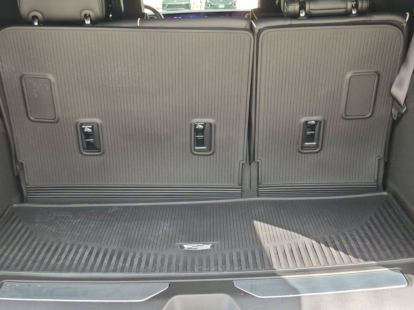 Used 2025 Cadillac Escalade Sport w/ Touring Package AWD/4WD image 31