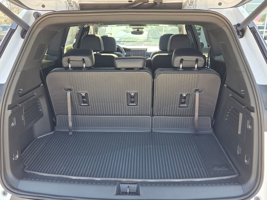 New 2026 GMC Acadia Elevation w/ Super Cruise Package image 11