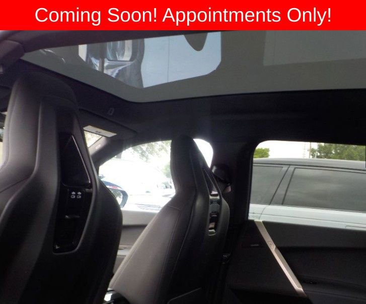 Used 2023 BMW iX xDrive50 w/ Sport Package AWD/4WD image 4