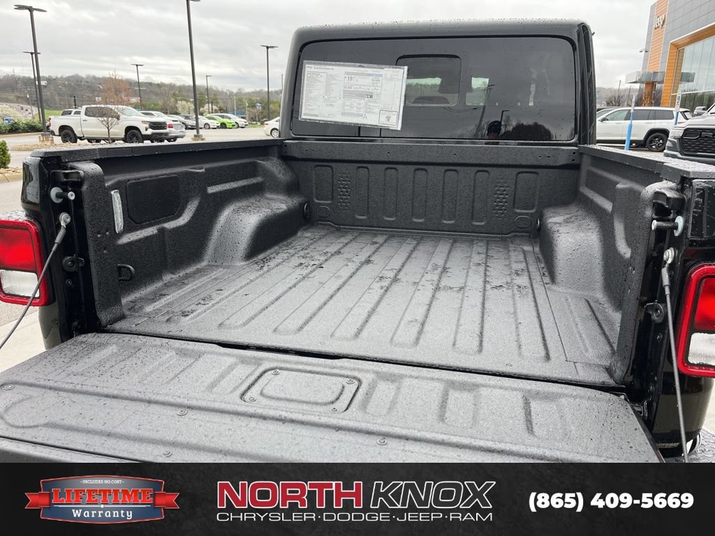 New 2026 Jeep Gladiator Sport AWD/4WD image 18