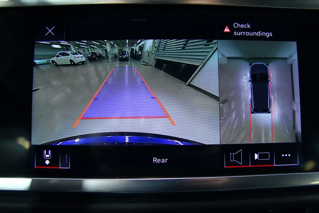 Used 2022 Audi Q3 2.0T Premium Plus image 9