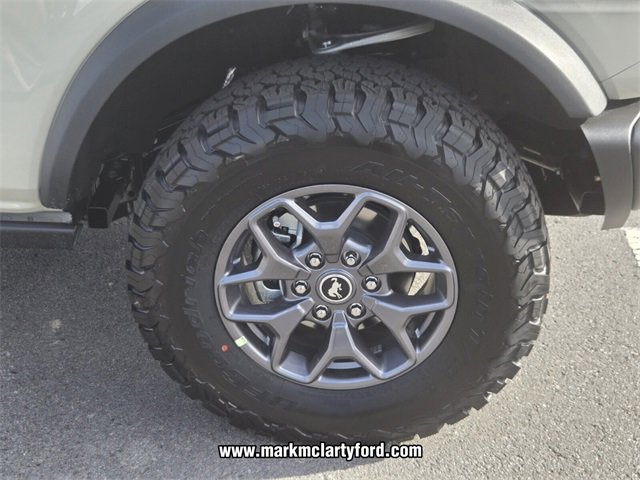 New 2025 Ford Bronco Badlands image 13