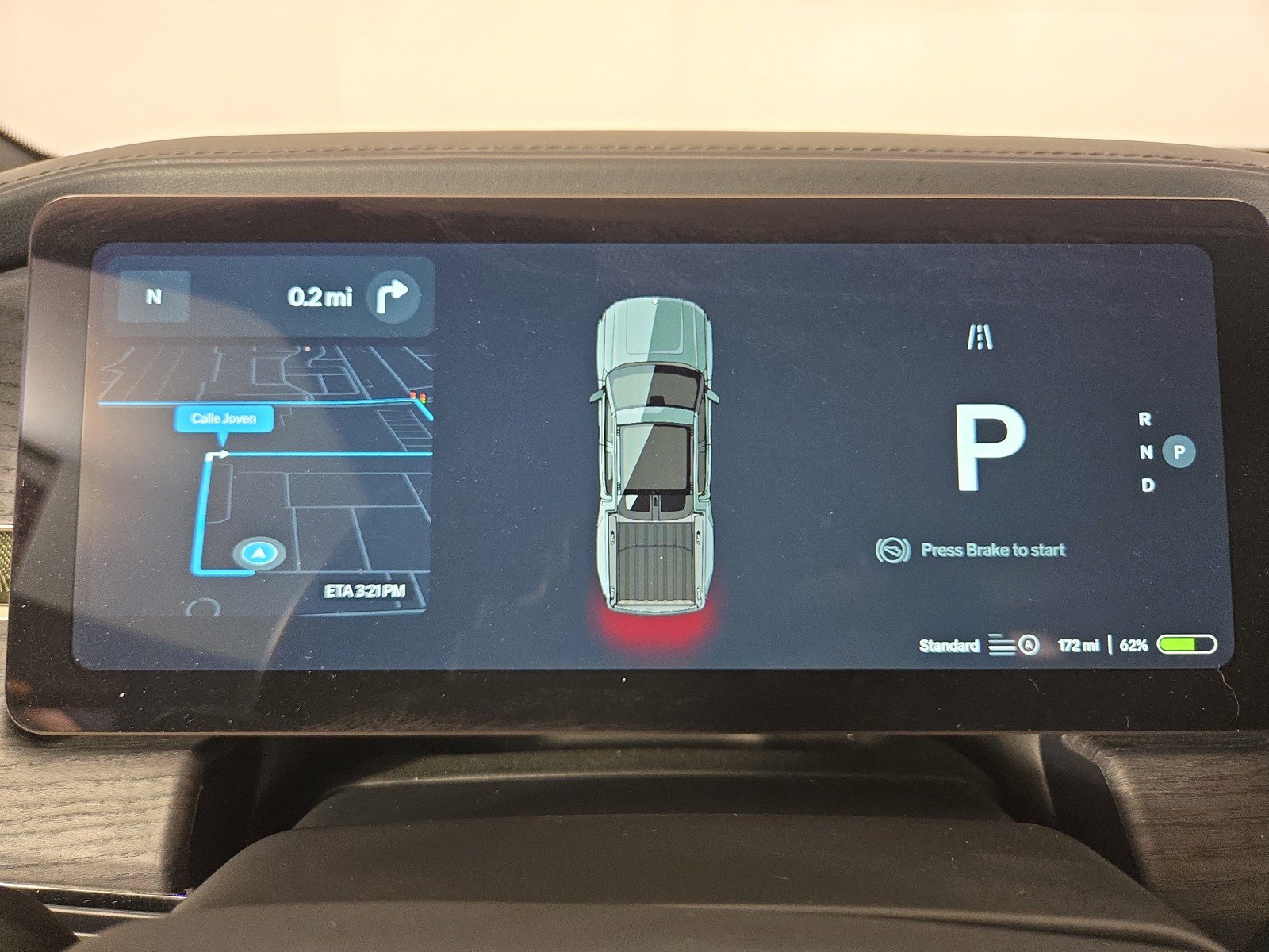 Used 2024 Rivian R1T Adventure image 25