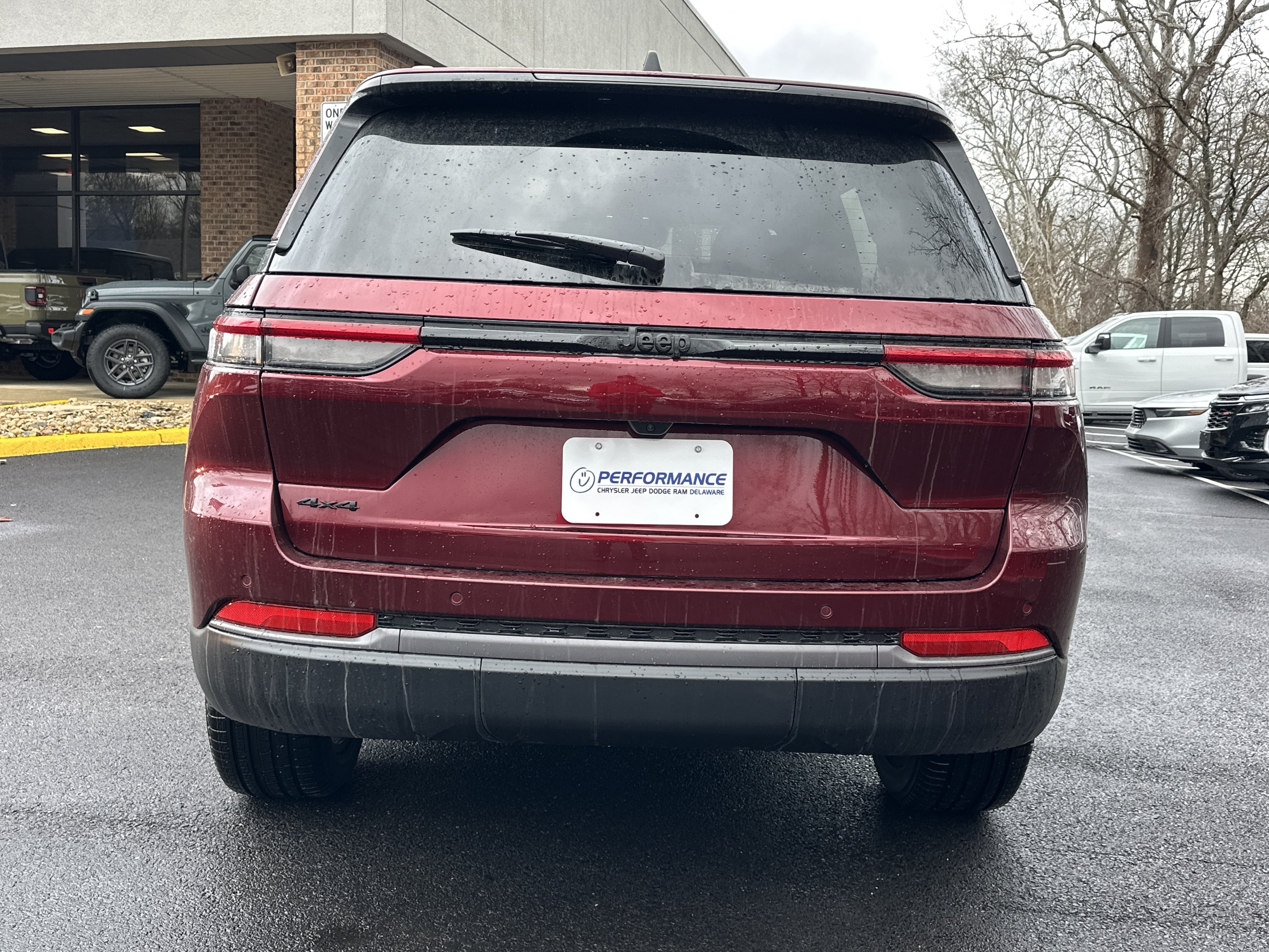 New 2026 Jeep Grand Cherokee Limited w/ Limited Altitude Package AWD/4WD image 13
