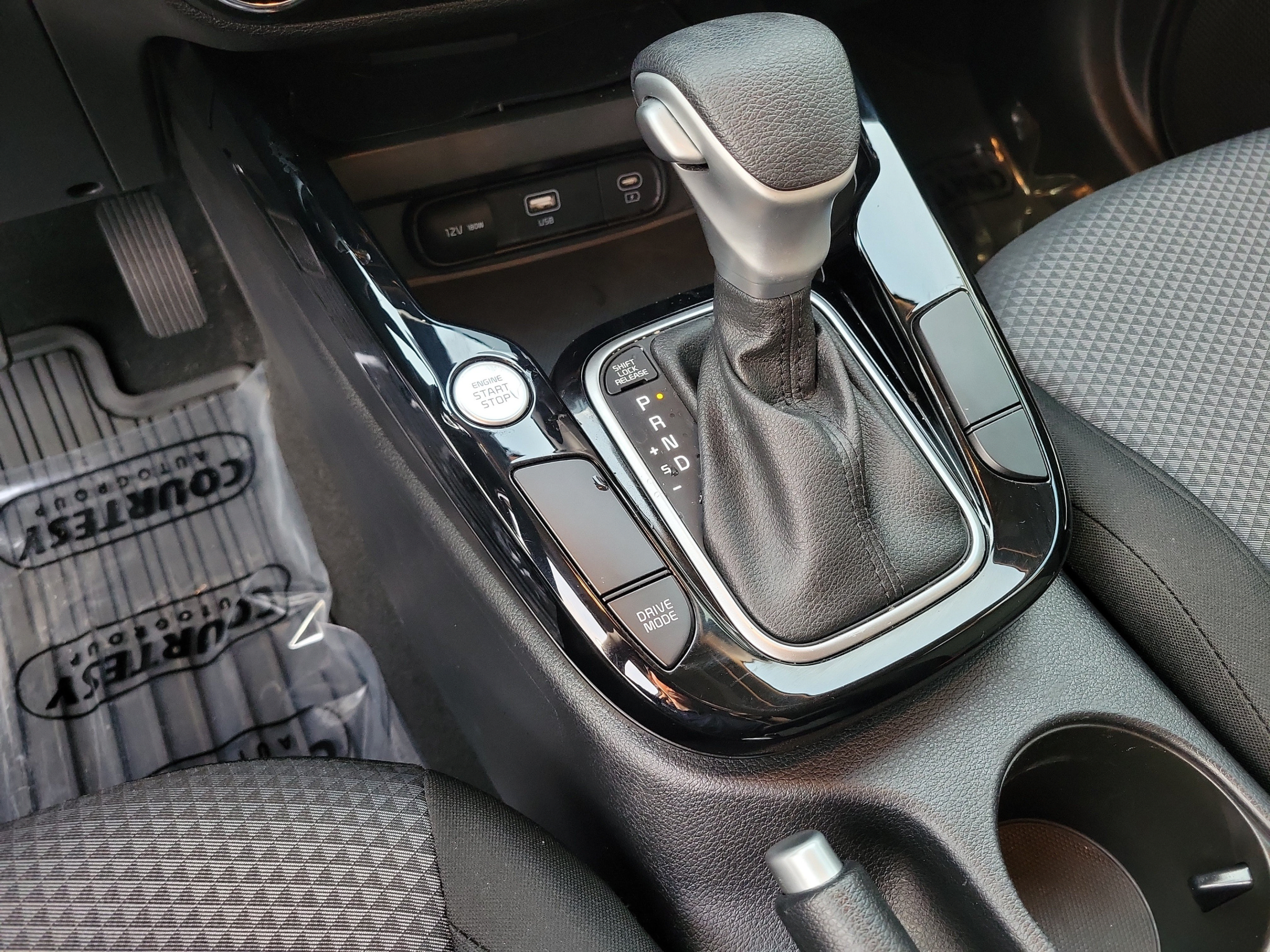 Certified 2023 Kia Soul S FWD image 22