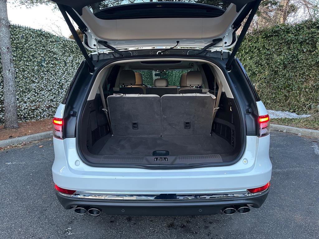 Used 2022 Lincoln Aviator Reserve w/ Elements Package Plus image 22