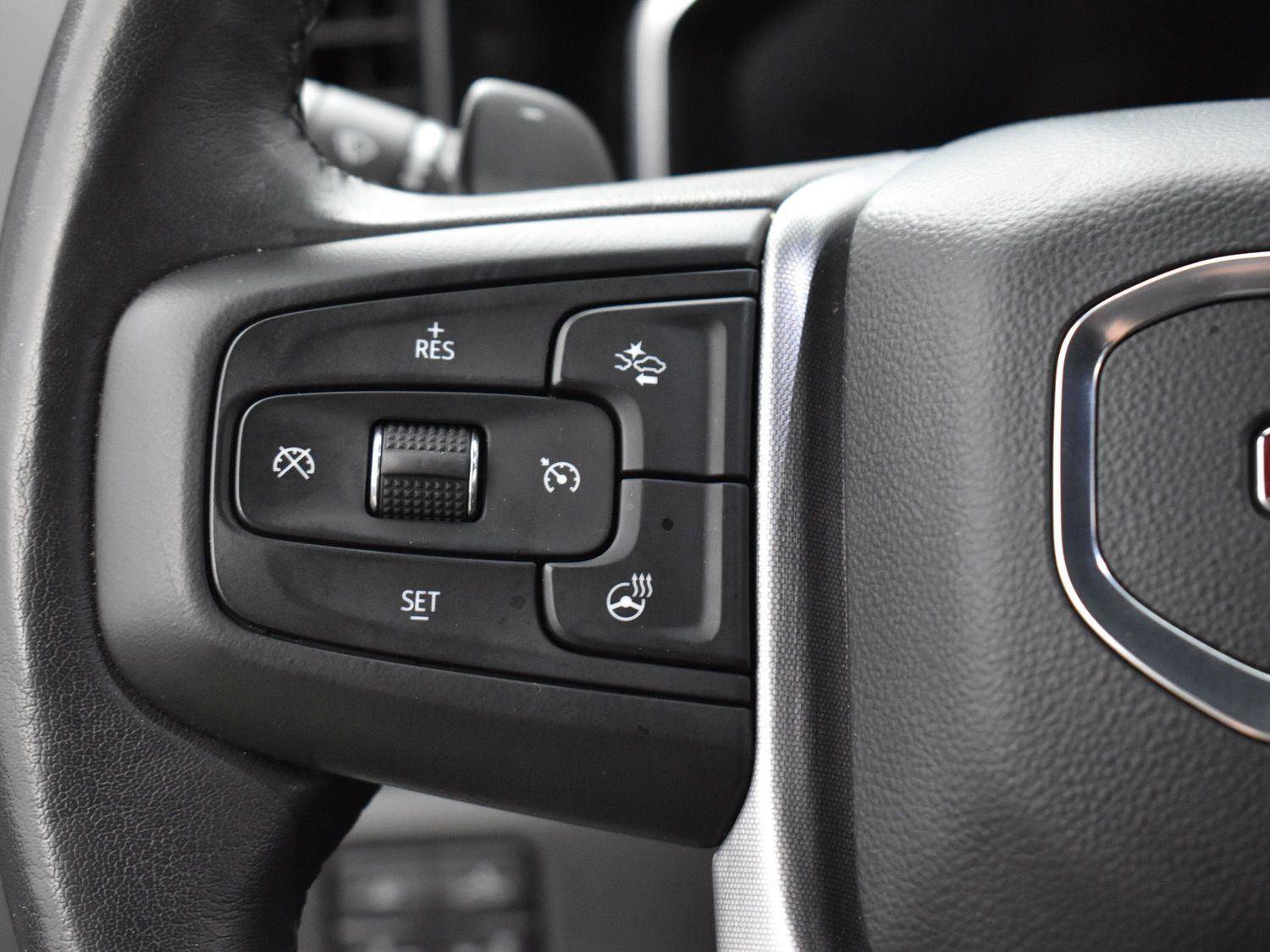 Used 2023 GMC Sierra 1500 Elevation w/ Elevation Premium Package image 17