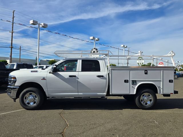 New 2026 RAM 3500 Tradesman AWD/4WD image 8
