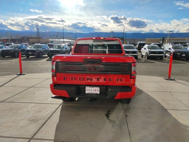 Used 2025 Nissan Frontier PRO-4X w/ Pro Premium Package image 6