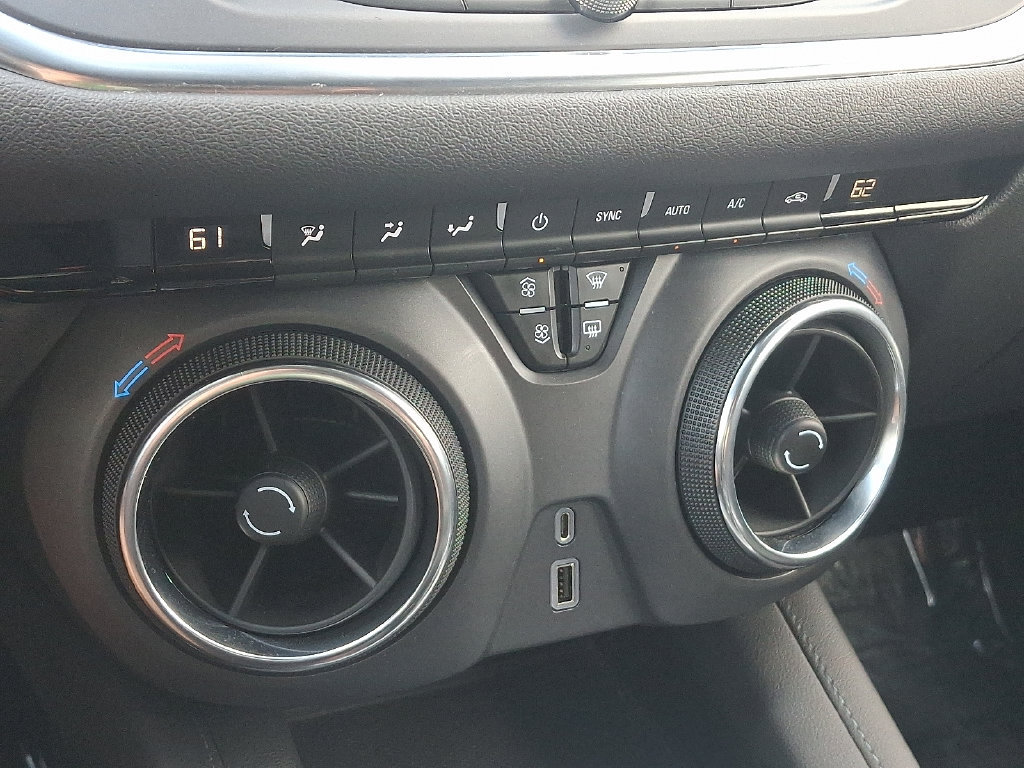 Certified 2021 Chevrolet Blazer LT AWD/4WD image 16