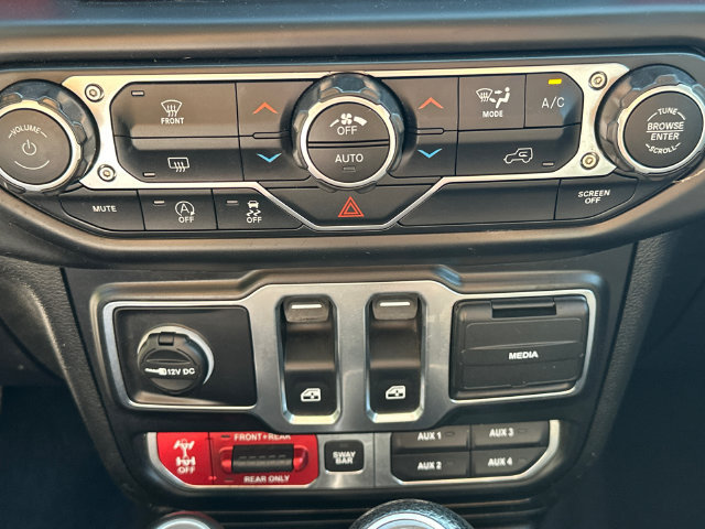 Used 2019 Jeep Wrangler Rubicon AWD/4WD image 25