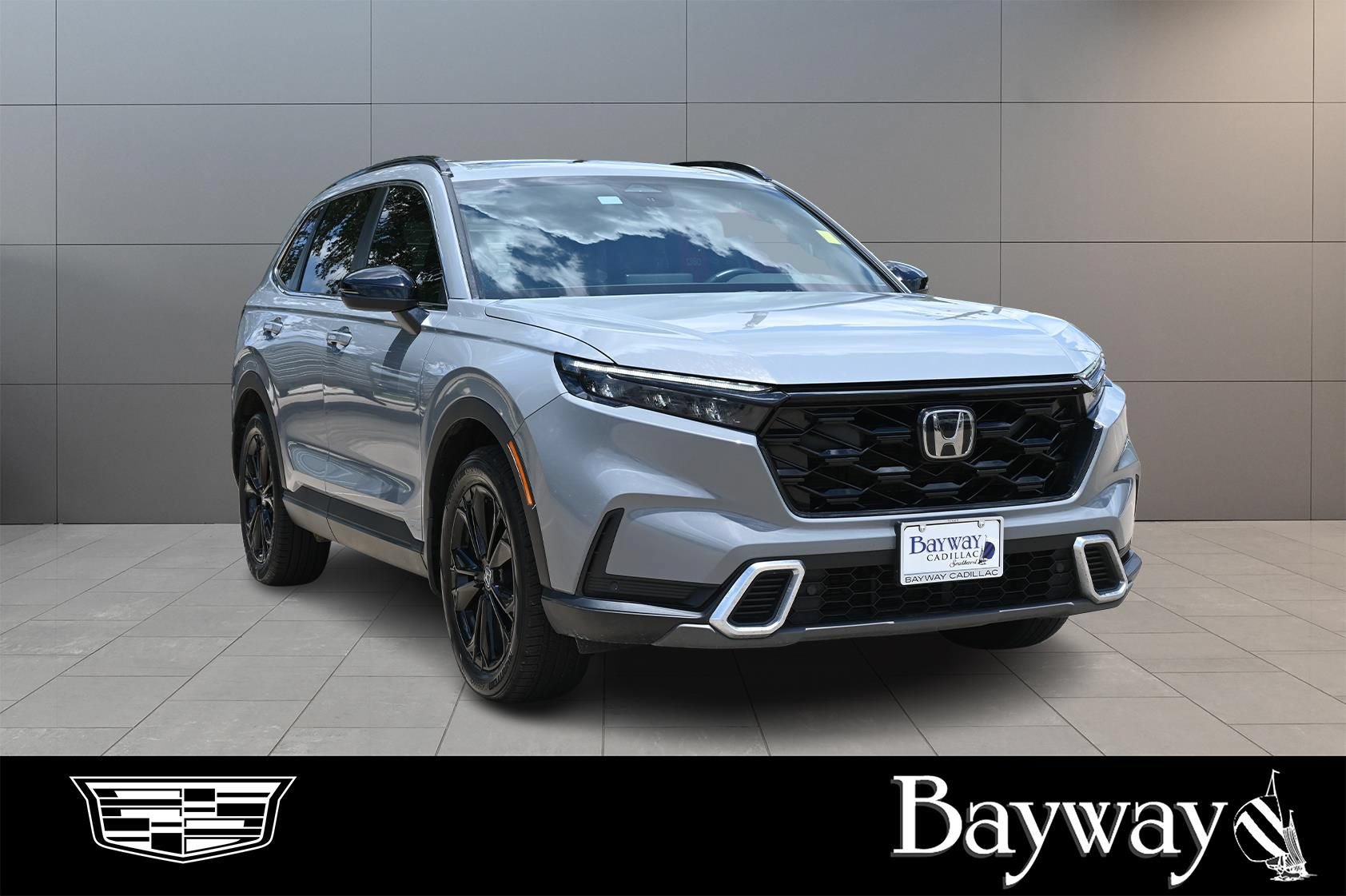 Used 2023 Honda CR-V Sport Touring image 4