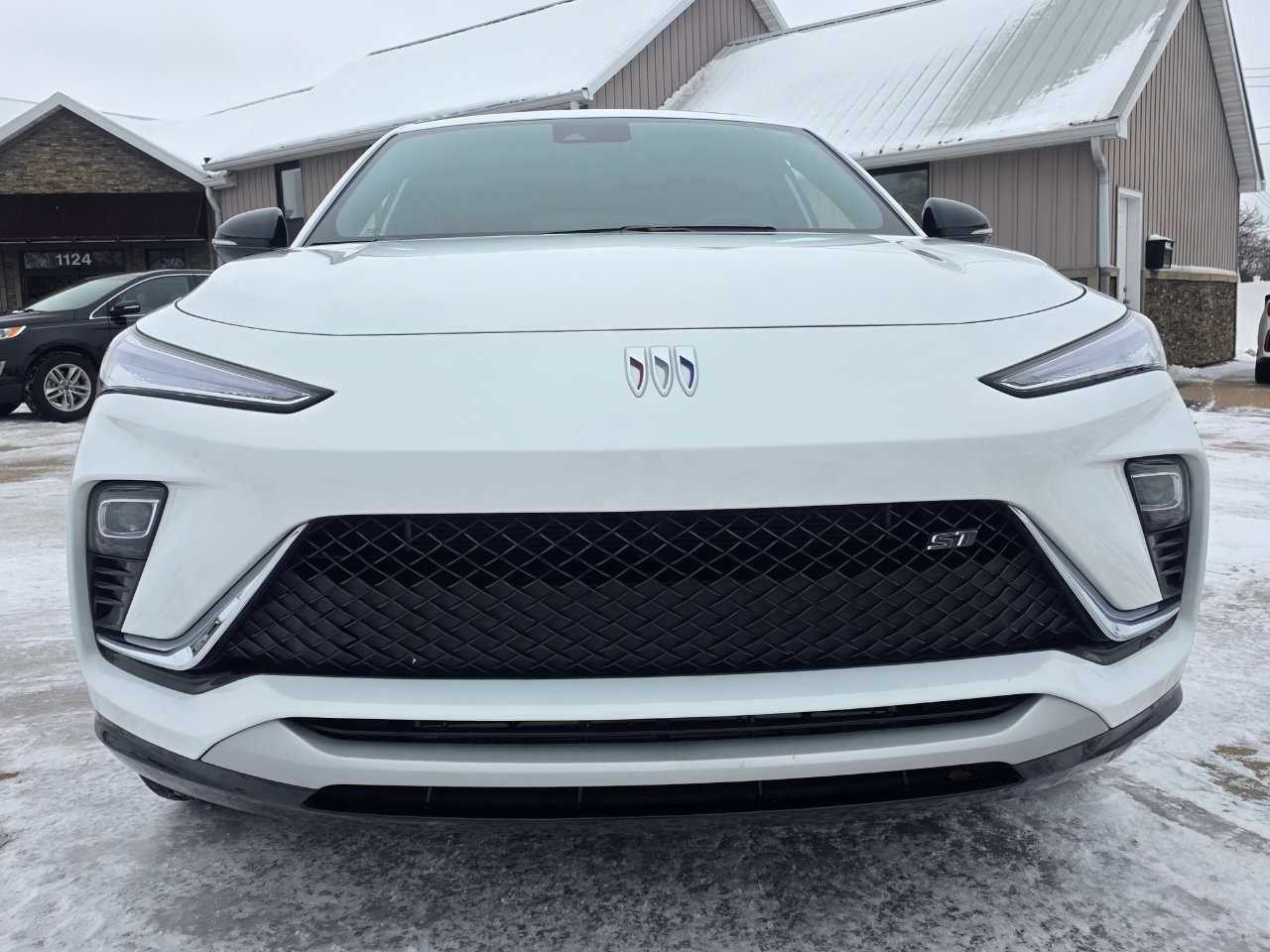 Used 2024 Buick Envista Sport Touring w/ Convenience I Package image 28