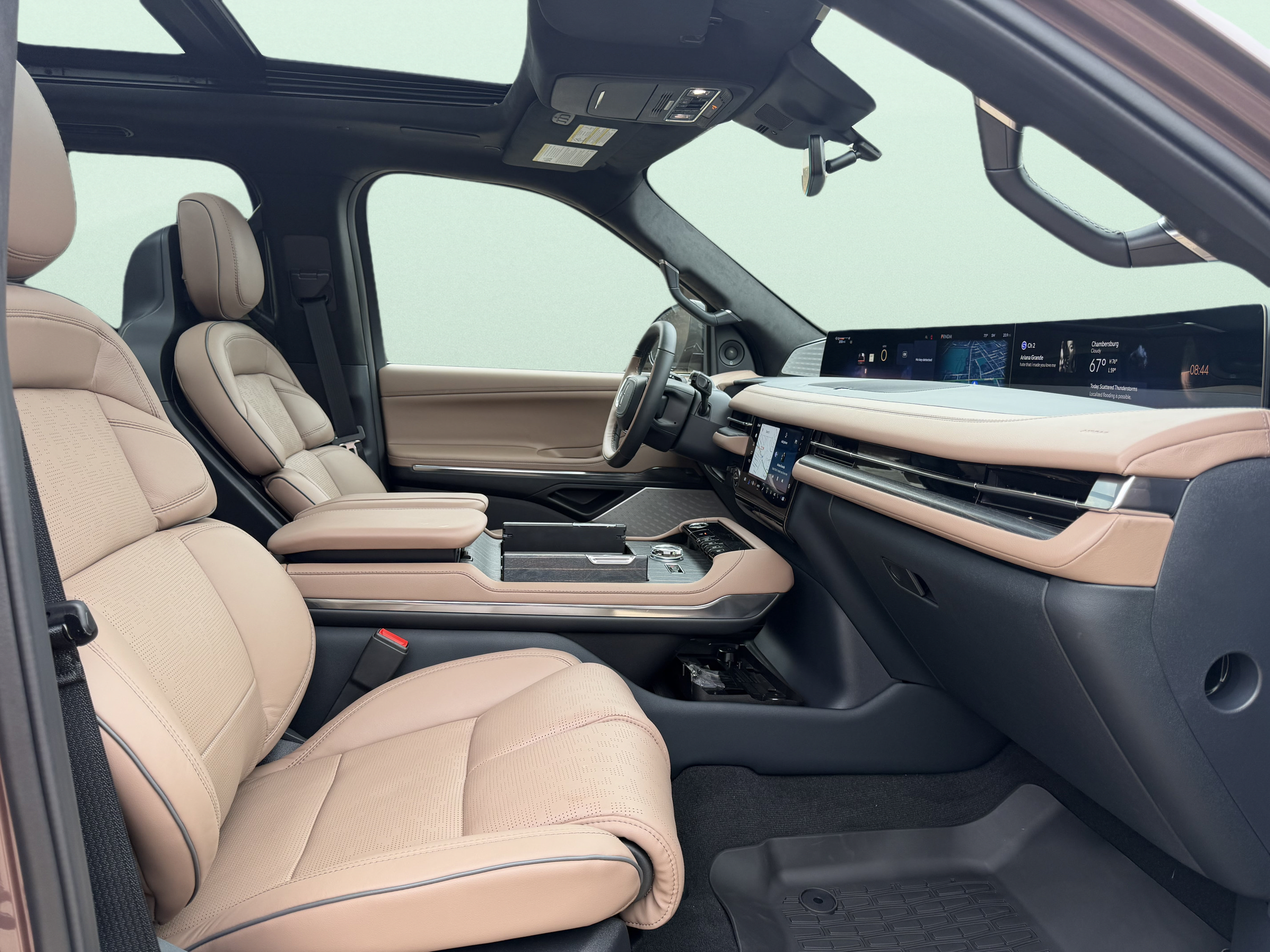 New 2027 Lincoln Navigator L Black Label AWD/4WD image 32
