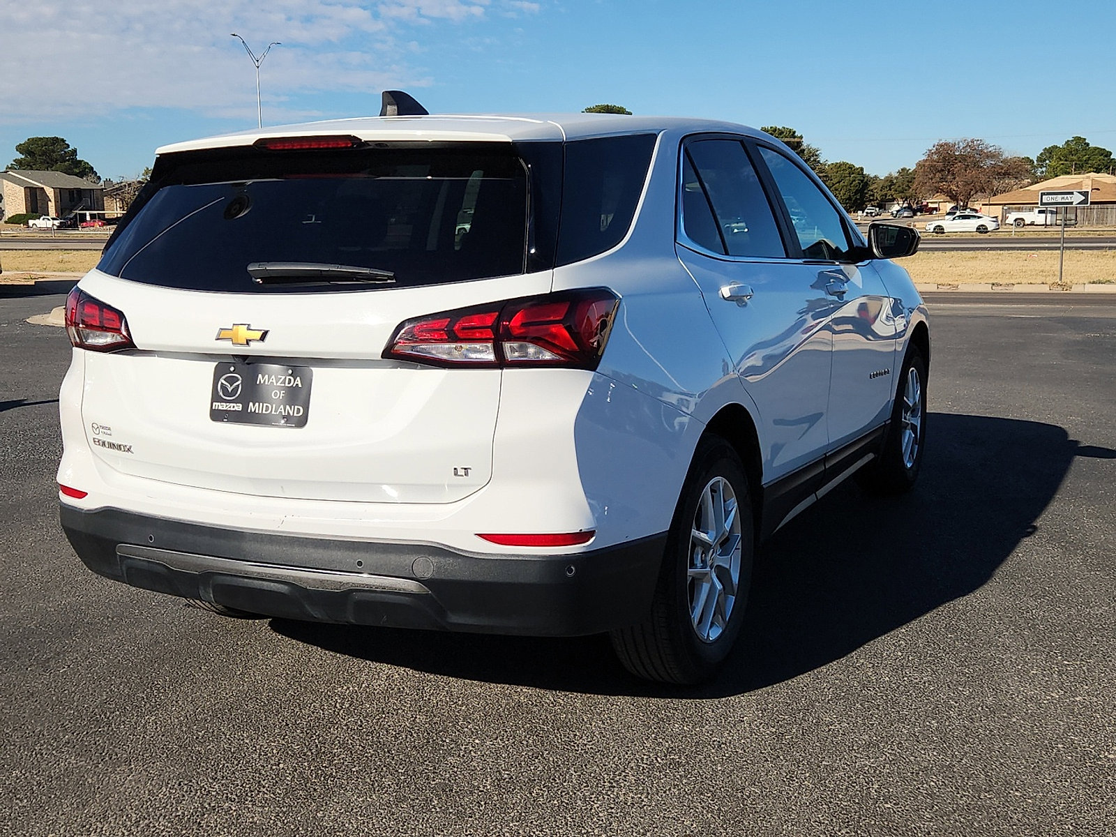 Used 2024 Chevrolet Equinox LT image 7