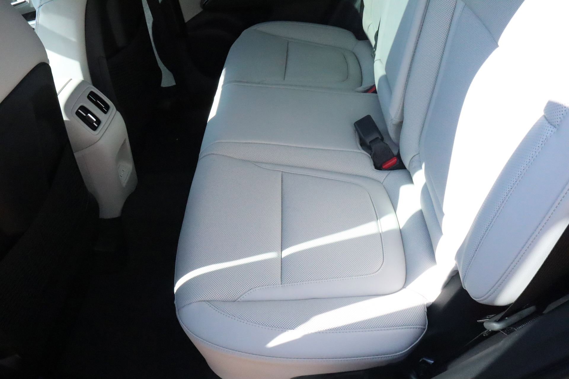 New 2026 Hyundai Tucson Limited w/ Tow & Go Package image 17