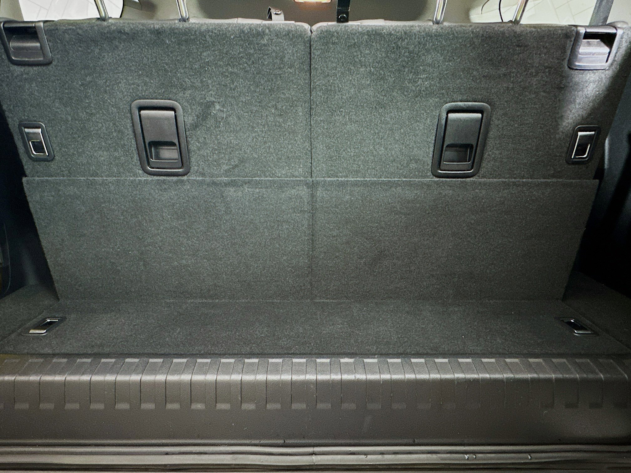 Used 2016 Lexus GX 460 4WD 4dr image 32