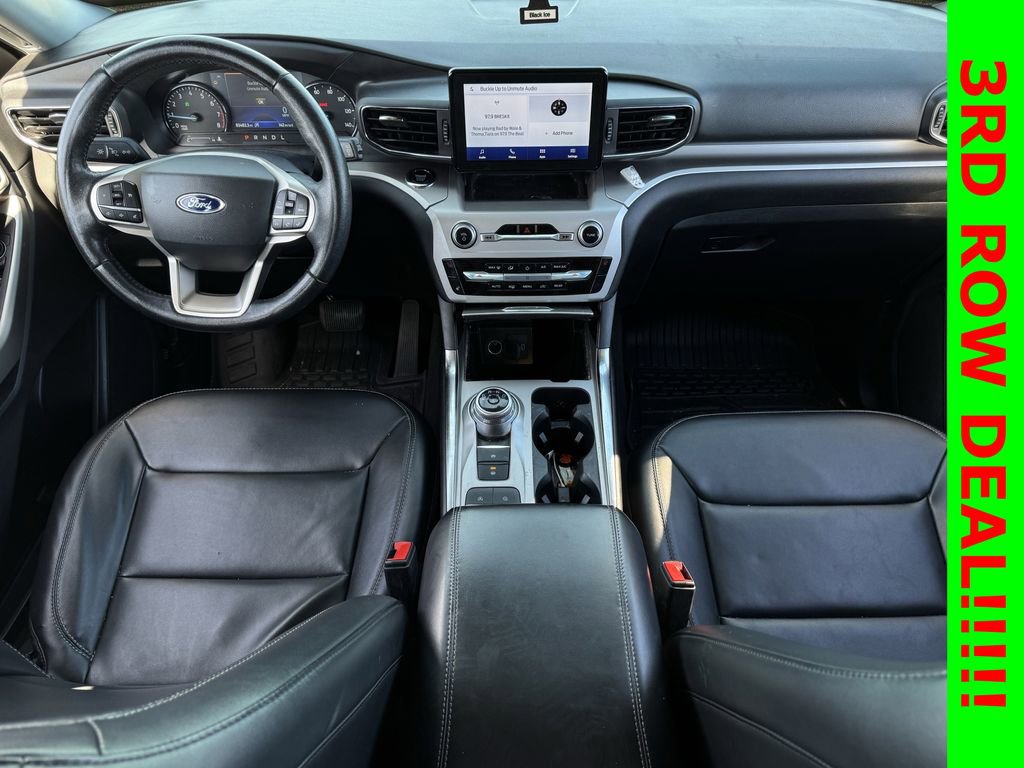 Used 2022 Ford Explorer XLT w/ Equipment Group 202A image 10