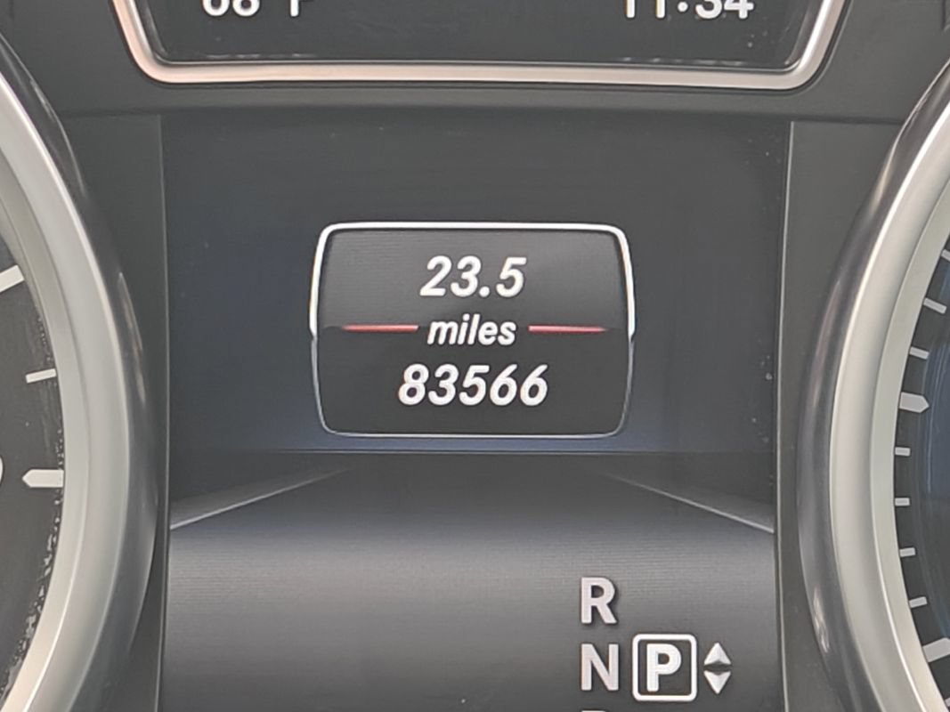 Used 2016 Mercedes-Benz GL 450 4MATIC image 30