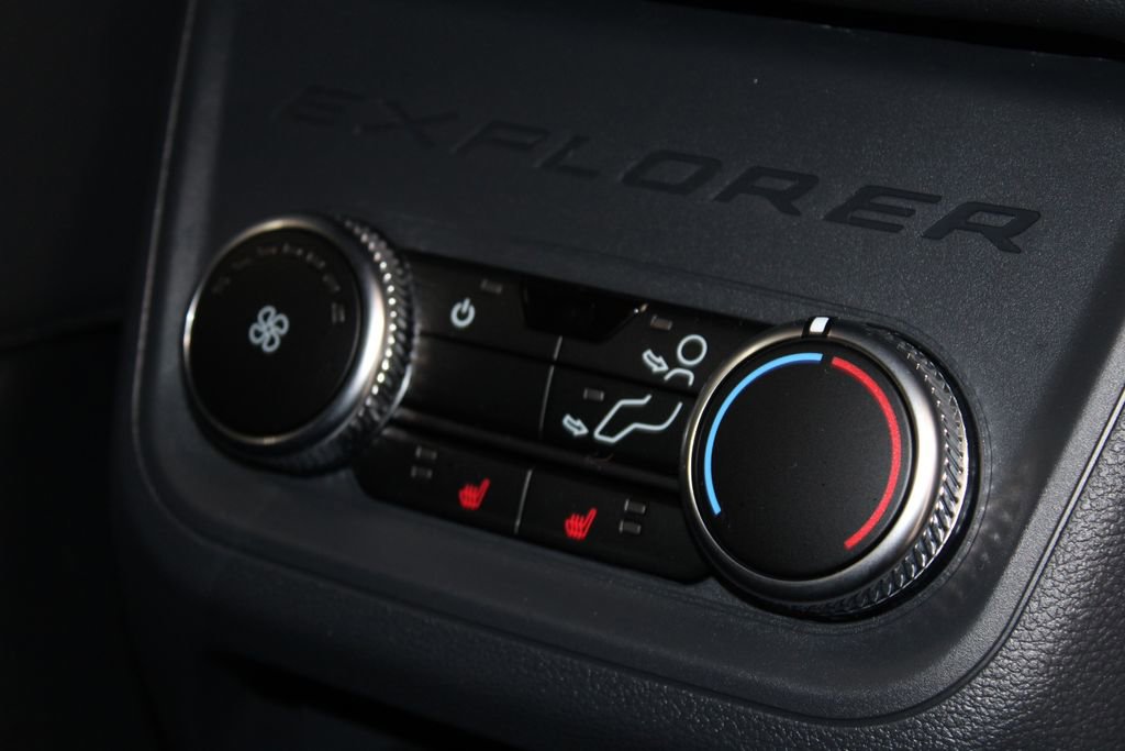 New 2026 Ford Explorer ST-Line w/ Premium Package RWD image 34