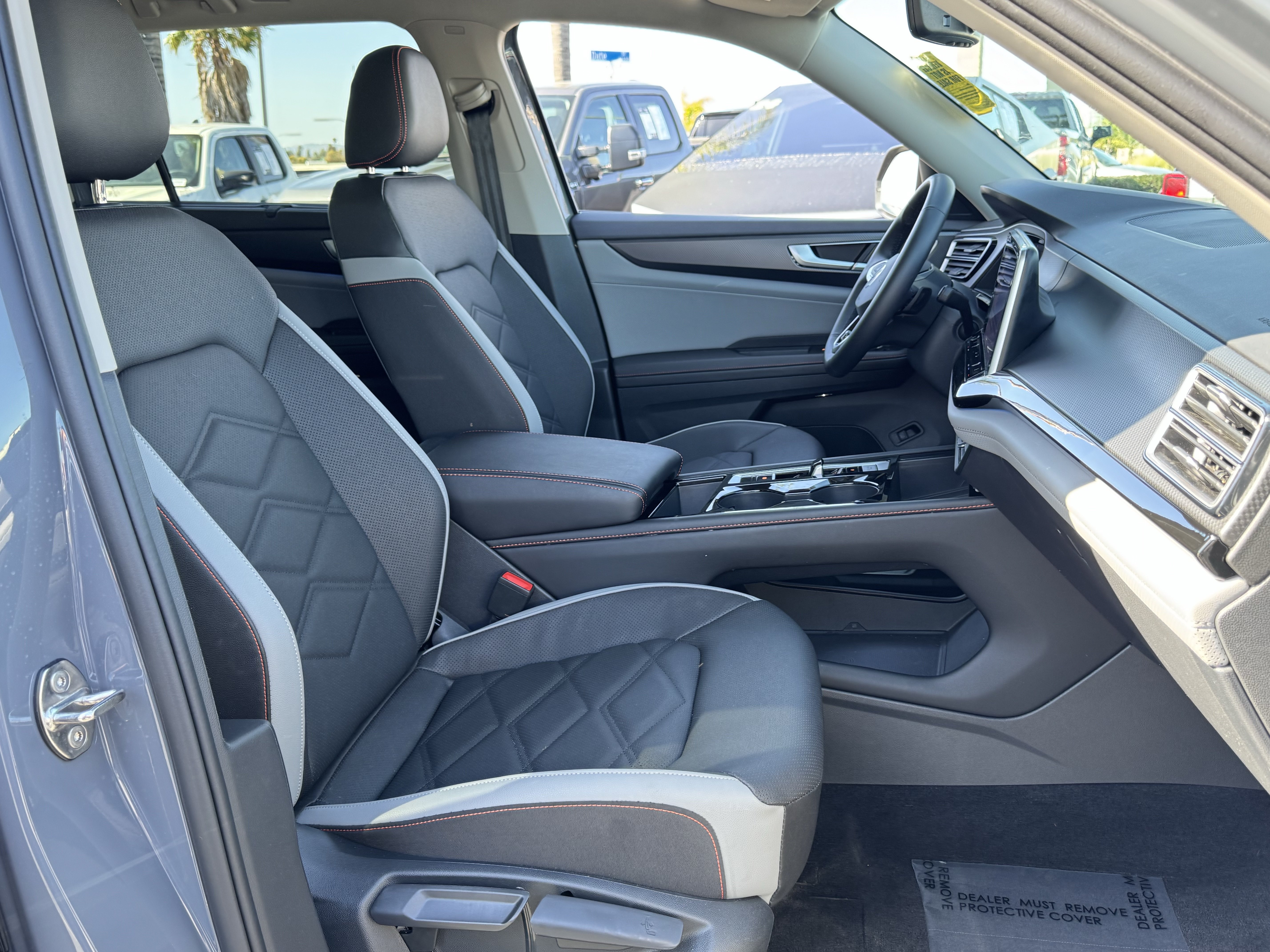 Used 2026 Volkswagen Atlas Peak Edition AWD/4WD image 38
