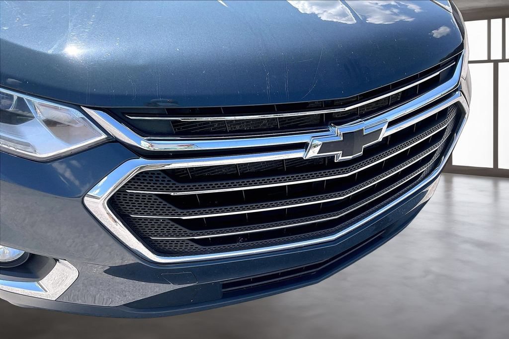 Used 2020 Chevrolet Traverse LT w/ Driver Confidence II Package FWD image 29