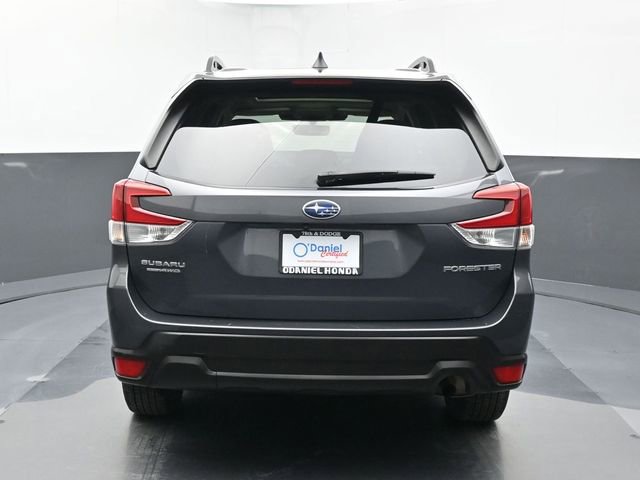 Used 2024 Subaru Forester Premium image 4