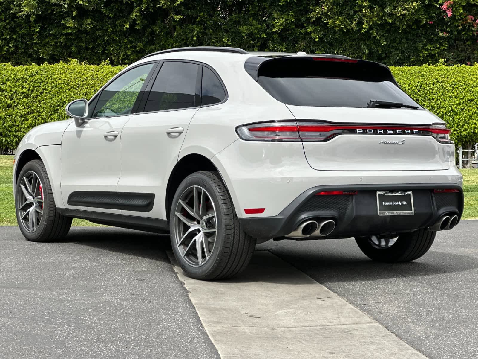 New 2026 Porsche Macan S AWD/4WD image 3