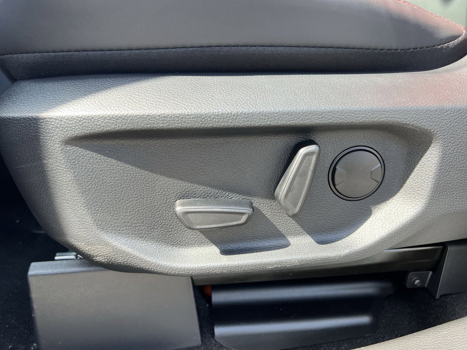 New 2026 Ford Ranger Raptor image 14